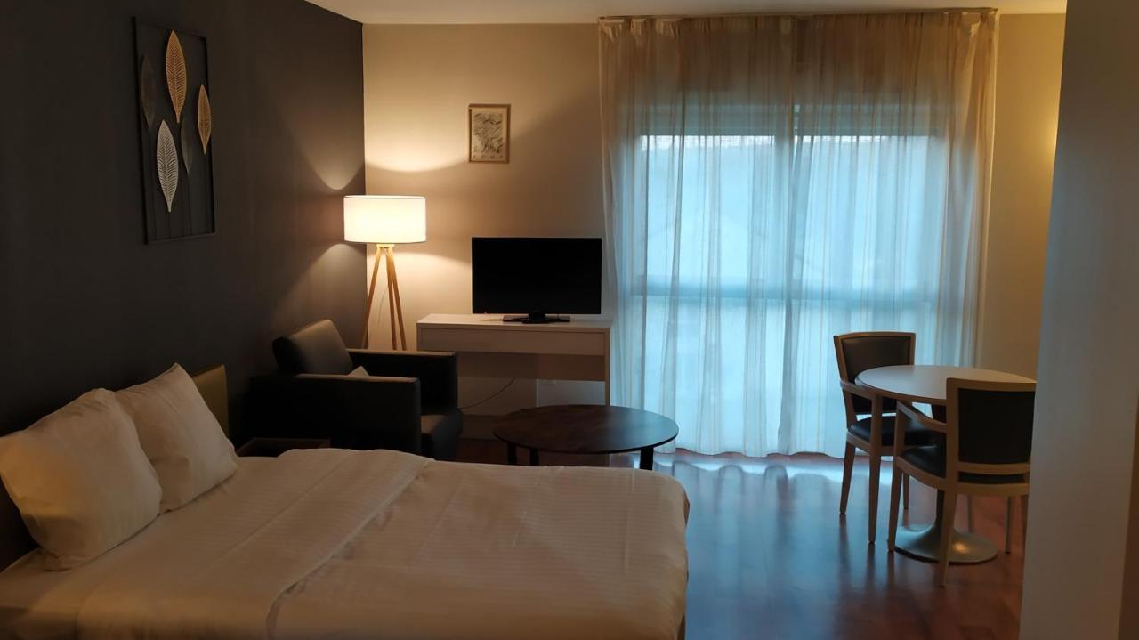 Residence Carouge Appart Hotel Bretigny-sur-Orge Ngoại thất bức ảnh