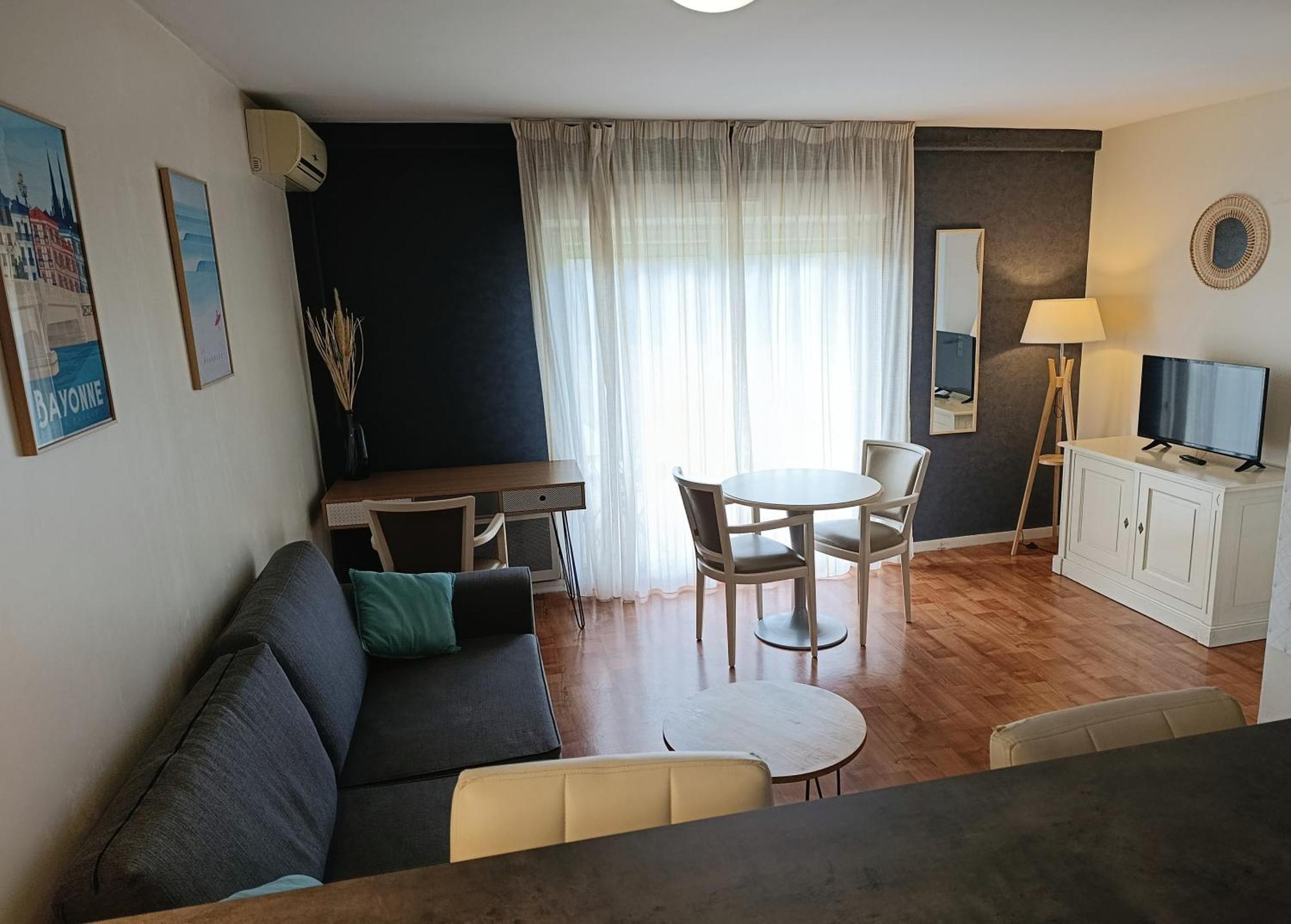 Residence Carouge Appart Hotel Bretigny-sur-Orge Ngoại thất bức ảnh