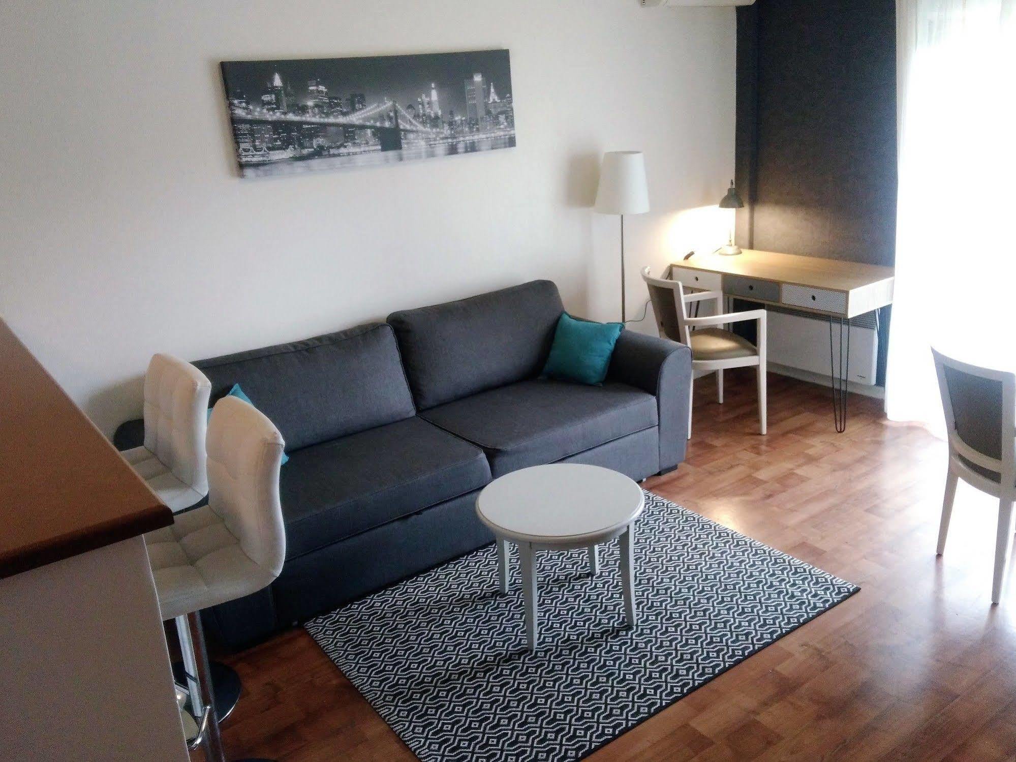Residence Carouge Appart Hotel Bretigny-sur-Orge Ngoại thất bức ảnh